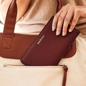 Lark & Ives Wallet